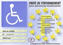 Stationnement gratuit pour handicapés