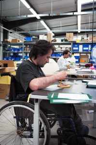 Cap emploi, qui suit les demandeurs d’emploi nécessitant, « au regard de leur handicap, un accompagnement spécialisé de leur parcours d’insertion professionnelle », a accompagné près de 180 000 demandeurs d’emploi handicapés en 2014. © Sébastien Le Clézio